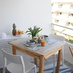 아파트 Centre Charme, Piscine, Parking & Climatisation *