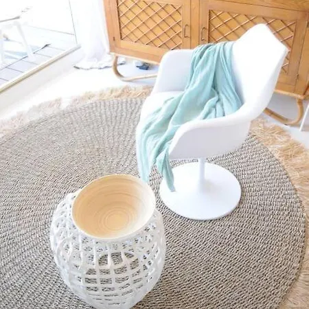 Junior Saint-tropez, Renove 2023, Plein Centre, Piscine, Climatise! Saint-Tropez