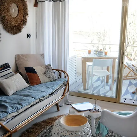 Apartament Centre Charme, Piscine, Parking & Climatisation Saint-Tropez