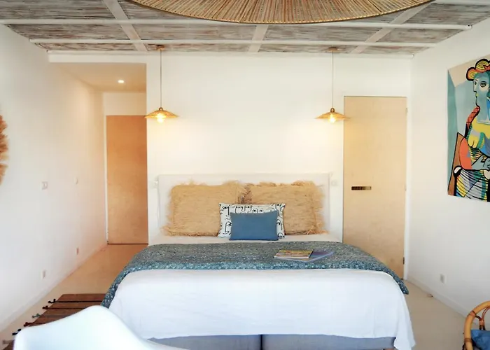 Centre Charme, Piscine, Parking & Climatisation